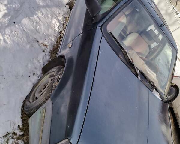 Зеленый Рено 19, объемом двигателя 1.7 л и пробегом 318 тыс. км за 1200 $, фото 9 на Automoto.ua