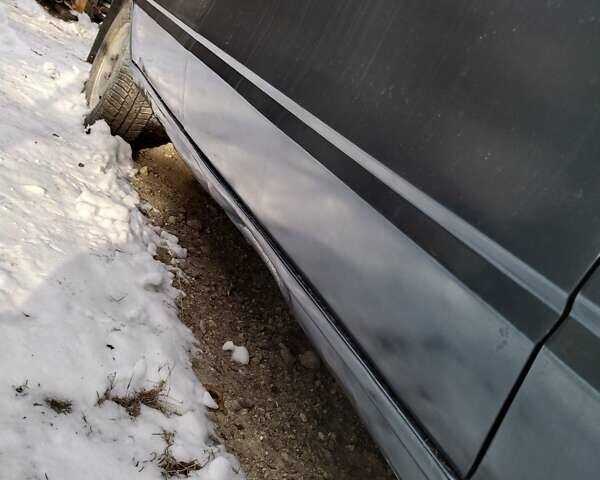 Зеленый Рено 19, объемом двигателя 1.7 л и пробегом 318 тыс. км за 1200 $, фото 7 на Automoto.ua