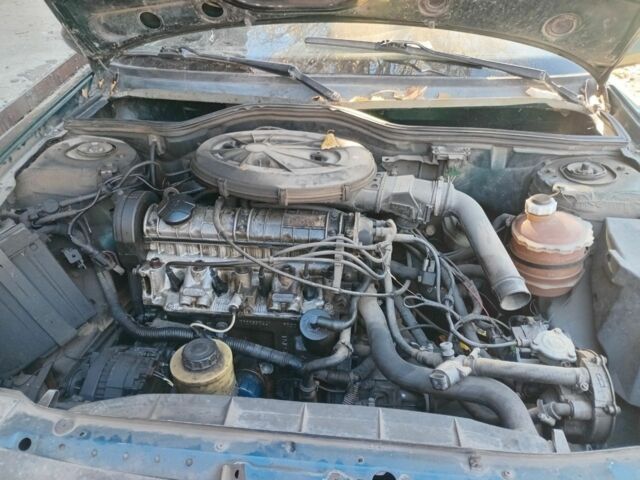 Зеленый Рено 19, объемом двигателя 1.7 л и пробегом 264 тыс. км за 800 $, фото 6 на Automoto.ua