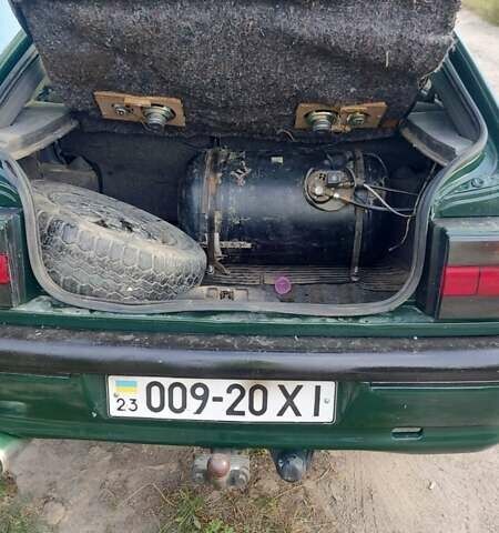 Зелений Рено 19, об'ємом двигуна 1.72 л та пробігом 380 тис. км за 1250 $, фото 7 на Automoto.ua
