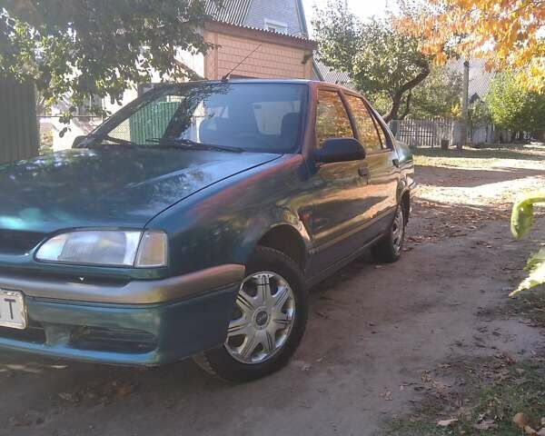 Зеленый Рено 19, объемом двигателя 1.4 л и пробегом 198 тыс. км за 2550 $, фото 6 на Automoto.ua