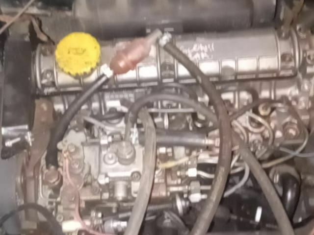 Зеленый Рено 19, объемом двигателя 1.9 л и пробегом 4 тыс. км за 358 $, фото 7 на Automoto.ua