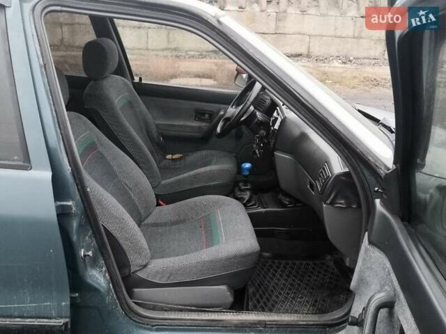 Зеленый Рено 19, объемом двигателя 1.4 л и пробегом 300 тыс. км за 500 $, фото 10 на Automoto.ua