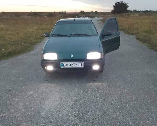 Зелений Рено 19, об'ємом двигуна 1.7 л та пробігом 285 тис. км за 2300 $, фото 7 на Automoto.ua
