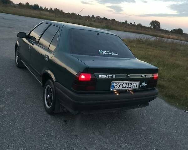 Зелений Рено 19, об'ємом двигуна 1.7 л та пробігом 285 тис. км за 2300 $, фото 4 на Automoto.ua