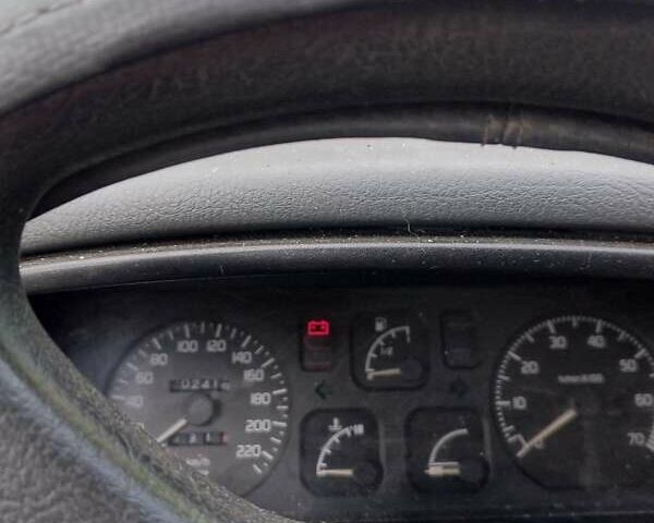 Зеленый Рено 19, объемом двигателя 1.39 л и пробегом 202 тыс. км за 1200 $, фото 28 на Automoto.ua