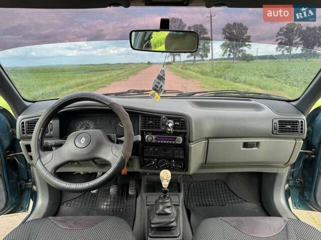 Зеленый Рено 19, объемом двигателя 1.4 л и пробегом 157 тыс. км за 1450 $, фото 10 на Automoto.ua