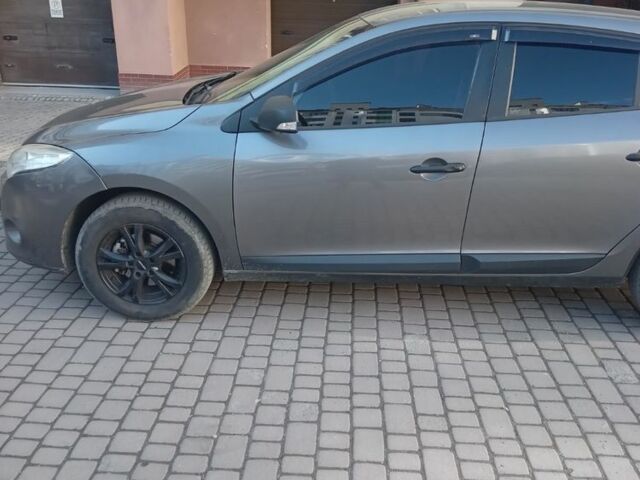 Сірий Рено 20, об'ємом двигуна 1.5 л та пробігом 262 тис. км за 4800 $, фото 14 на Automoto.ua