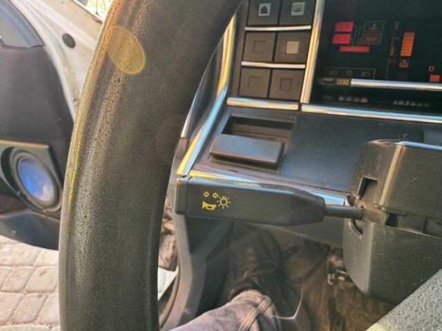 Белый Рено 21, объемом двигателя 0 л и пробегом 307 тыс. км за 999 $, фото 7 на Automoto.ua