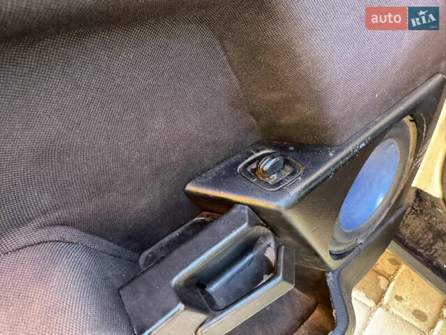 Белый Рено 21, объемом двигателя 1.72 л и пробегом 307 тыс. км за 999 $, фото 11 на Automoto.ua