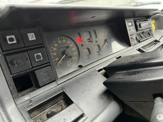 Белый Рено 21, объемом двигателя 1.7 л и пробегом 683 тыс. км за 500 $, фото 4 на Automoto.ua