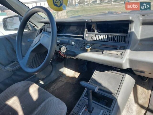 Чорний Рено 21, об'ємом двигуна 2 л та пробігом 250 тис. км за 850 $, фото 11 на Automoto.ua