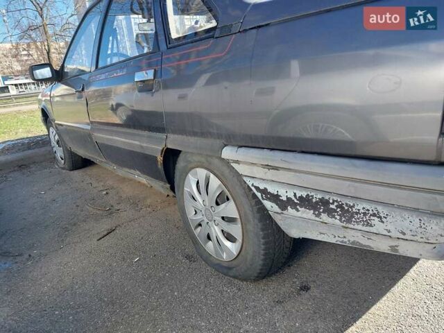 Чорний Рено 21, об'ємом двигуна 2 л та пробігом 250 тис. км за 850 $, фото 9 на Automoto.ua