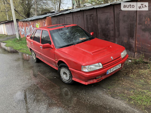 Червоний Рено 21, об'ємом двигуна 2 л та пробігом 237 тис. км за 1400 $, фото 1 на Automoto.ua