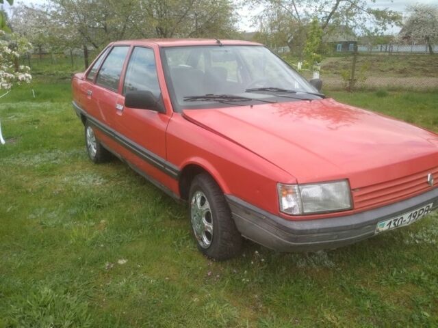 Красный Рено 21, объемом двигателя 0 л и пробегом 222 тыс. км за 550 $, фото 9 на Automoto.ua