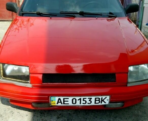 Красный Рено 21, объемом двигателя 0 л и пробегом 75 тыс. км за 2500 $, фото 1 на Automoto.ua