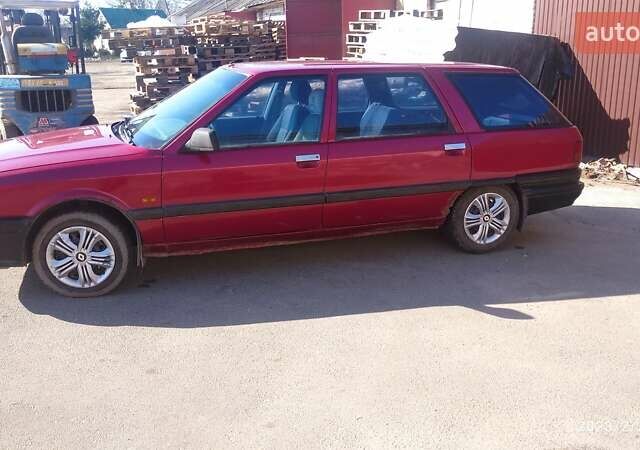 Красный Рено 21, объемом двигателя 1.7 л и пробегом 345 тыс. км за 850 $, фото 2 на Automoto.ua