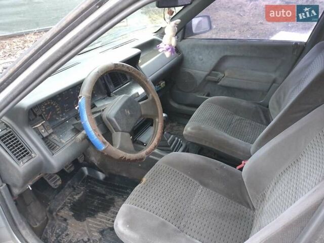 Сірий Рено 21, об'ємом двигуна 1.6 л та пробігом 67 тис. км за 500 $, фото 9 на Automoto.ua