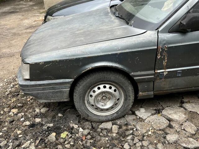 Сірий Рено 21, об'ємом двигуна 1.7 л та пробігом 199 тис. км за 500 $, фото 1 на Automoto.ua