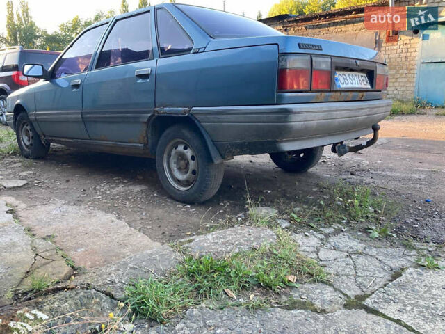 Сірий Рено 21, об'ємом двигуна 1.71 л та пробігом 211 тис. км за 500 $, фото 2 на Automoto.ua