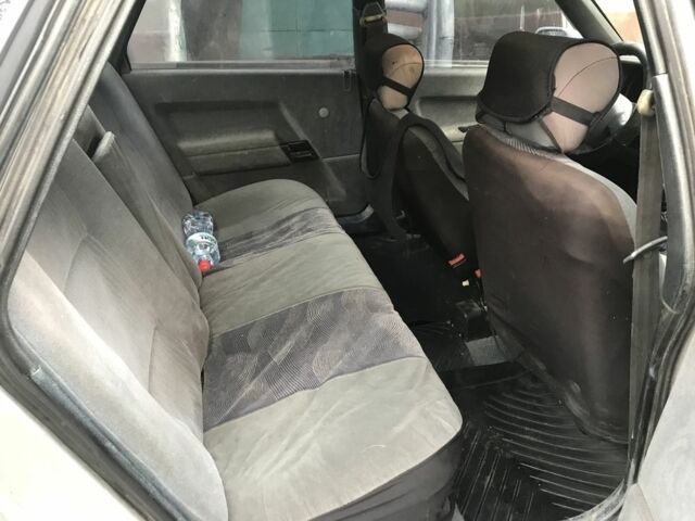 Серый Рено 21, объемом двигателя 1.7 л и пробегом 40 тыс. км за 713 $, фото 5 на Automoto.ua