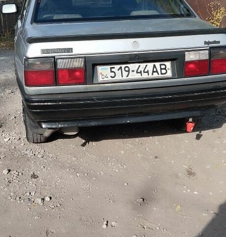 Серый Рено 21, объемом двигателя 2 л и пробегом 256 тыс. км за 300 $, фото 2 на Automoto.ua