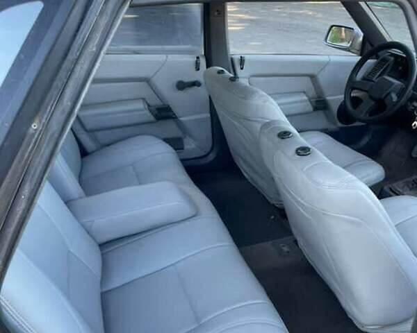 Серый Рено 21, объемом двигателя 0 л и пробегом 150 тыс. км за 600 $, фото 4 на Automoto.ua