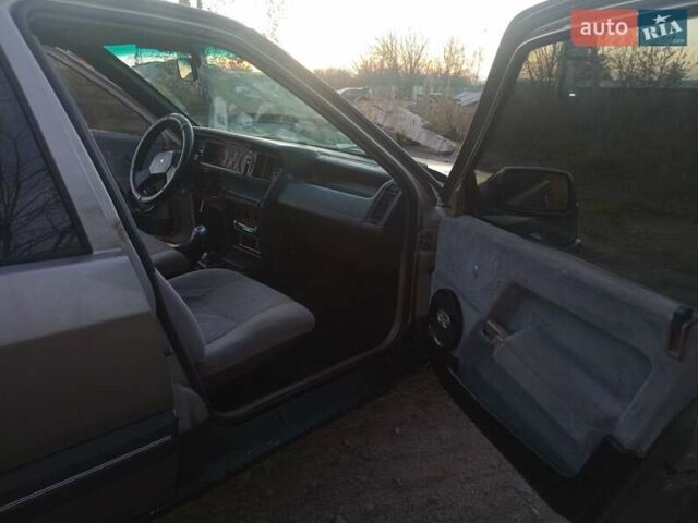 Серый Рено 21, объемом двигателя 1.7 л и пробегом 216 тыс. км за 899 $, фото 16 на Automoto.ua