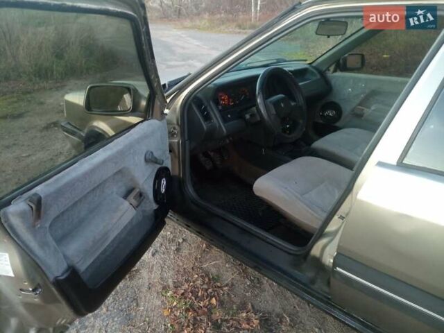 Серый Рено 21, объемом двигателя 1.7 л и пробегом 216 тыс. км за 899 $, фото 11 на Automoto.ua