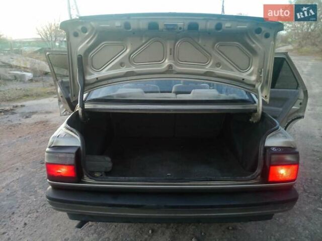 Серый Рено 21, объемом двигателя 1.7 л и пробегом 216 тыс. км за 899 $, фото 21 на Automoto.ua