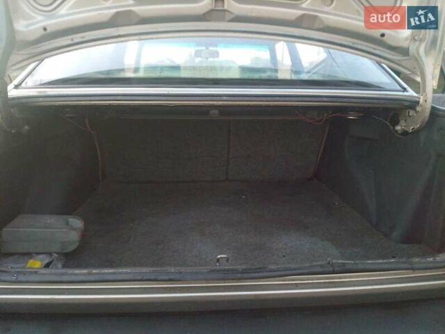 Серый Рено 21, объемом двигателя 1.7 л и пробегом 216 тыс. км за 899 $, фото 22 на Automoto.ua