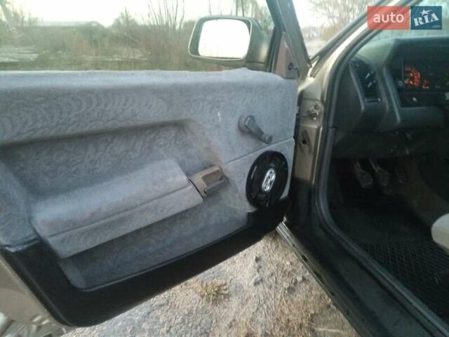 Серый Рено 21, объемом двигателя 1.7 л и пробегом 216 тыс. км за 899 $, фото 12 на Automoto.ua
