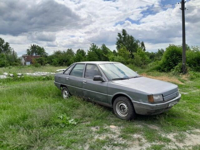 Серый Рено 21, объемом двигателя 1.7 л и пробегом 1 тыс. км за 450 $, фото 1 на Automoto.ua
