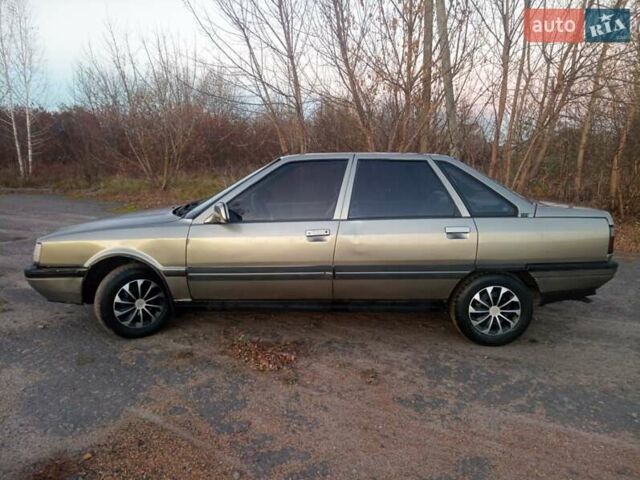 Серый Рено 21, объемом двигателя 1.7 л и пробегом 216 тыс. км за 999 $, фото 19 на Automoto.ua