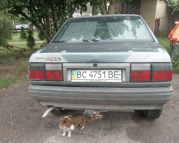 Серый Рено 21, объемом двигателя 1.72 л и пробегом 208 тыс. км за 300 $, фото 8 на Automoto.ua