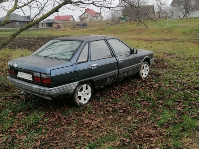 Серый Рено 21, объемом двигателя 1.7 л и пробегом 350 тыс. км за 550 $, фото 1 на Automoto.ua