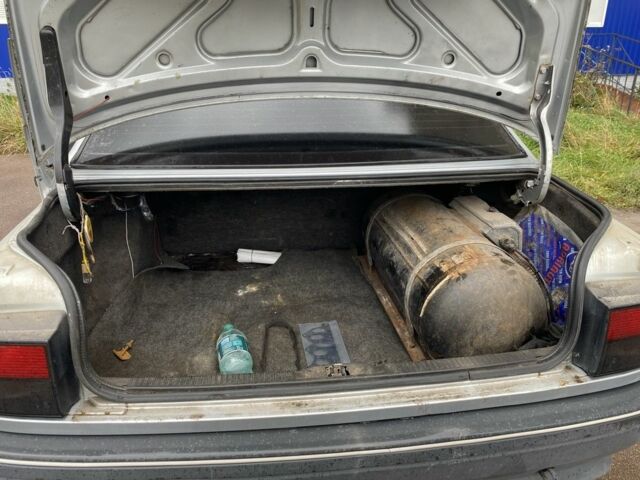 Рено 21 1990 в Шостке на Automoto.ua Серый Рено 21, объемом двигателя 1.7 л и пробегом 1000 тыс. км за 1200 $, фото 5 на Automoto.ua