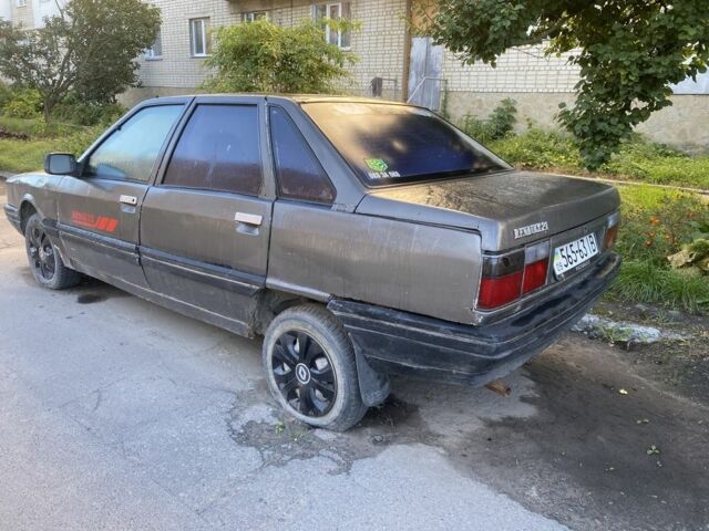 Серый Рено 21, объемом двигателя 1.7 л и пробегом 60 тыс. км за 400 $, фото 6 на Automoto.ua