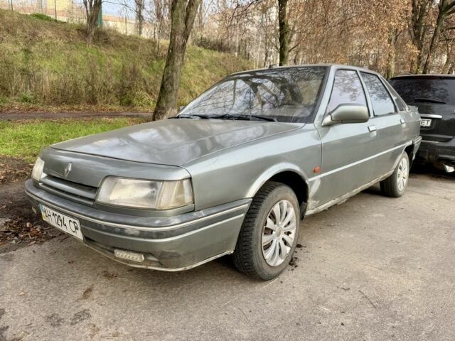 Серый Рено 21, объемом двигателя 1.7 л и пробегом 300 тыс. км за 499 $, фото 9 на Automoto.ua