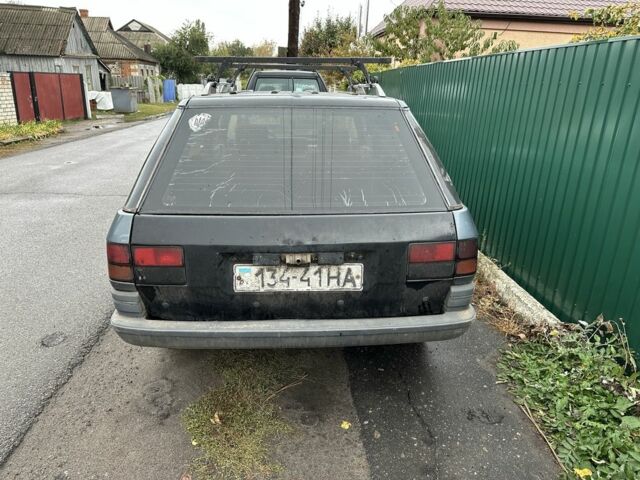Сірий Рено 21, об'ємом двигуна 2.2 л та пробігом 250 тис. км за 652 $, фото 3 на Automoto.ua