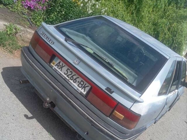 Синий Рено 21, объемом двигателя 0 л и пробегом 3 тыс. км за 202 $, фото 5 на Automoto.ua