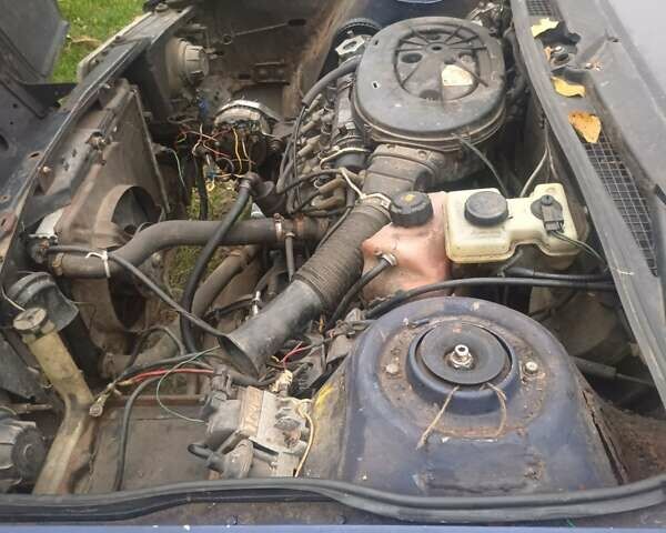 Синій Рено 21, об'ємом двигуна 1.7 л та пробігом 200 тис. км за 550 $, фото 10 на Automoto.ua