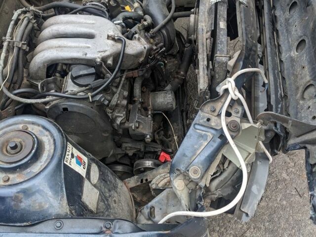 Синий Рено 21, объемом двигателя 1.7 л и пробегом 128 тыс. км за 261 $, фото 2 на Automoto.ua