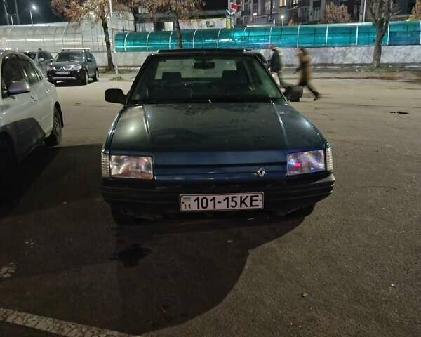 Синий Рено 21, объемом двигателя 1.7 л и пробегом 144 тыс. км за 1450 $, фото 8 на Automoto.ua