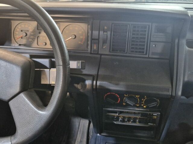 Рено 21 1989 в Обухове на Automoto.ua Синий Рено 21, объемом двигателя 0 л и пробегом 143 тыс. км за 1441 $, фото 3 на Automoto.ua