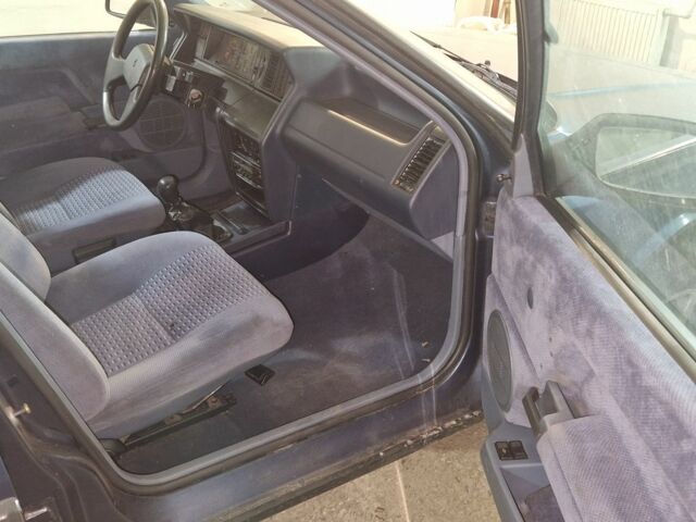 Рено 21 1989 в Обухове на Automoto.ua Синий Рено 21, объемом двигателя 0 л и пробегом 143 тыс. км за 1441 $, фото 5 на Automoto.ua