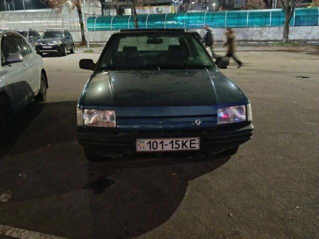 Синий Рено 21, объемом двигателя 1.7 л и пробегом 144 тыс. км за 1450 $, фото 8 на Automoto.ua