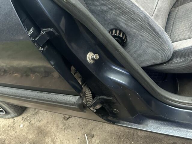 Синий Рено 21, объемом двигателя 1.8 л и пробегом 333 тыс. км за 550 $, фото 15 на Automoto.ua