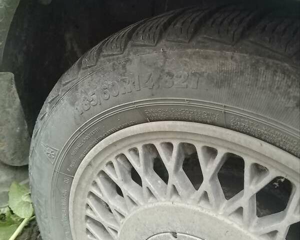 Синий Рено 21, объемом двигателя 1.7 л и пробегом 251 тыс. км за 450 $, фото 7 на Automoto.ua