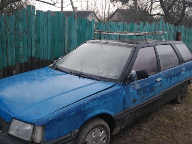 Синий Рено 21, объемом двигателя 2 л и пробегом 300 тыс. км за 309 $, фото 2 на Automoto.ua